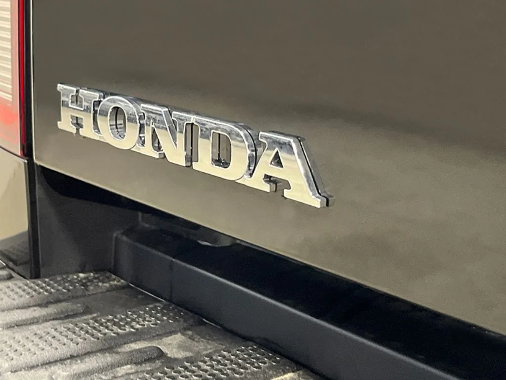New 2026 Crystal Black Pearl Honda RTL image 6