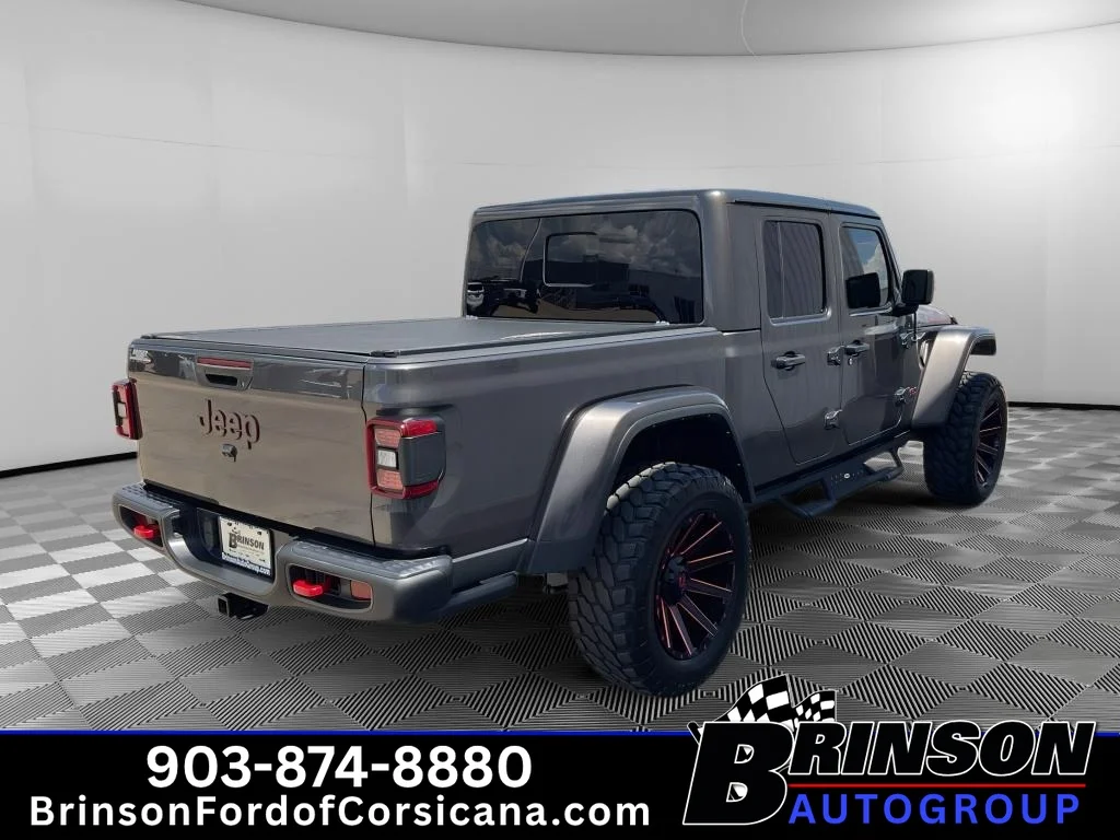 Used 2022 Granite Crystal Clearcoat Metallic Jeep Rubicon image 7