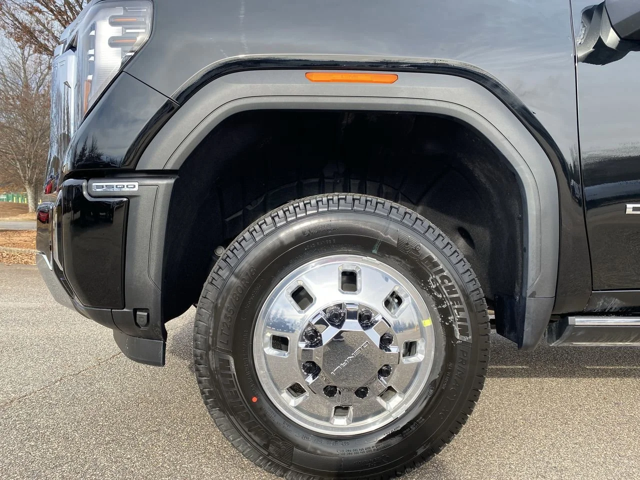 New 2026 Onyx Black GMC Denali DRW image 28