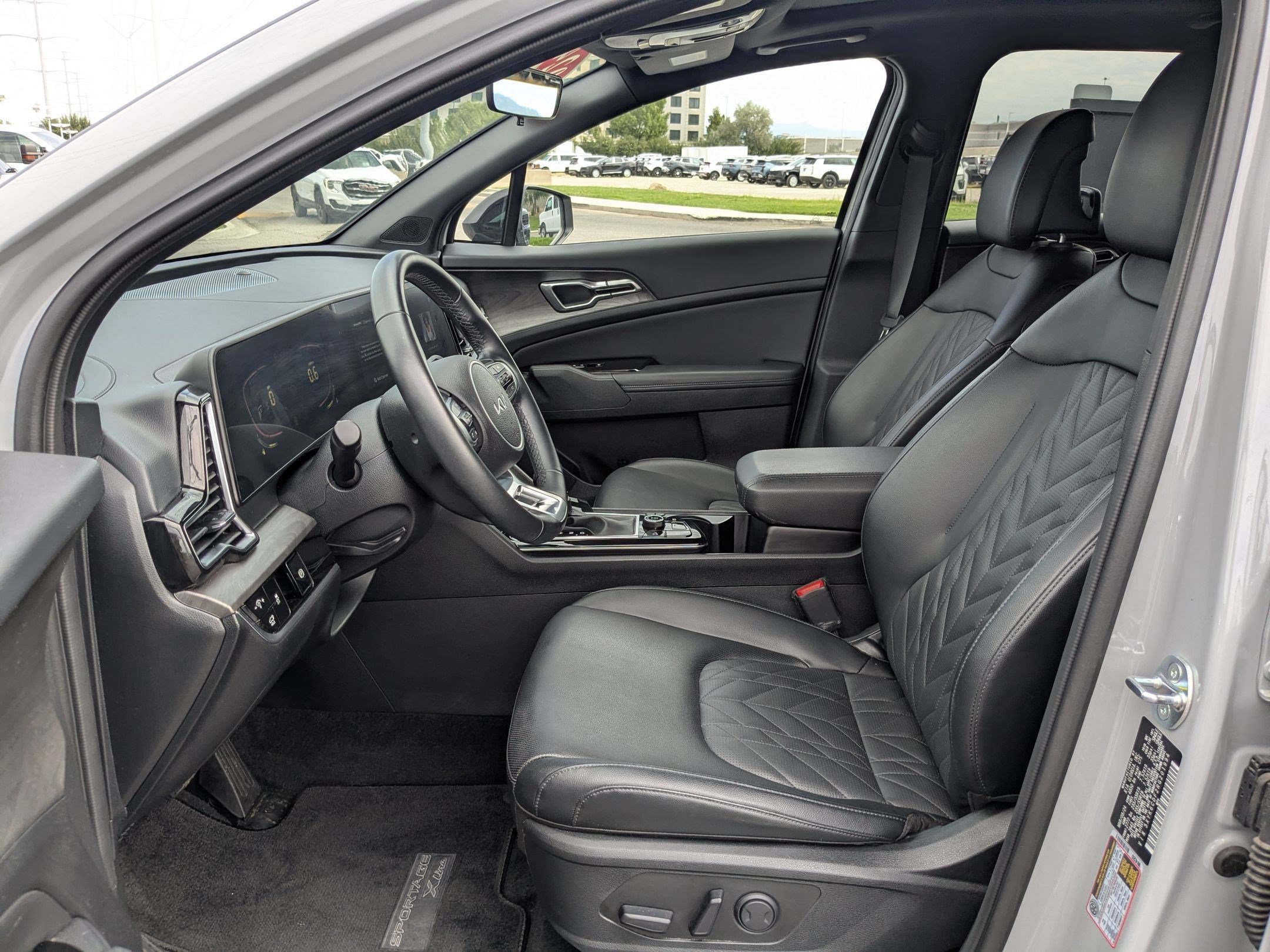 Used 2024 Wolf Gray Kia X-Line image 25