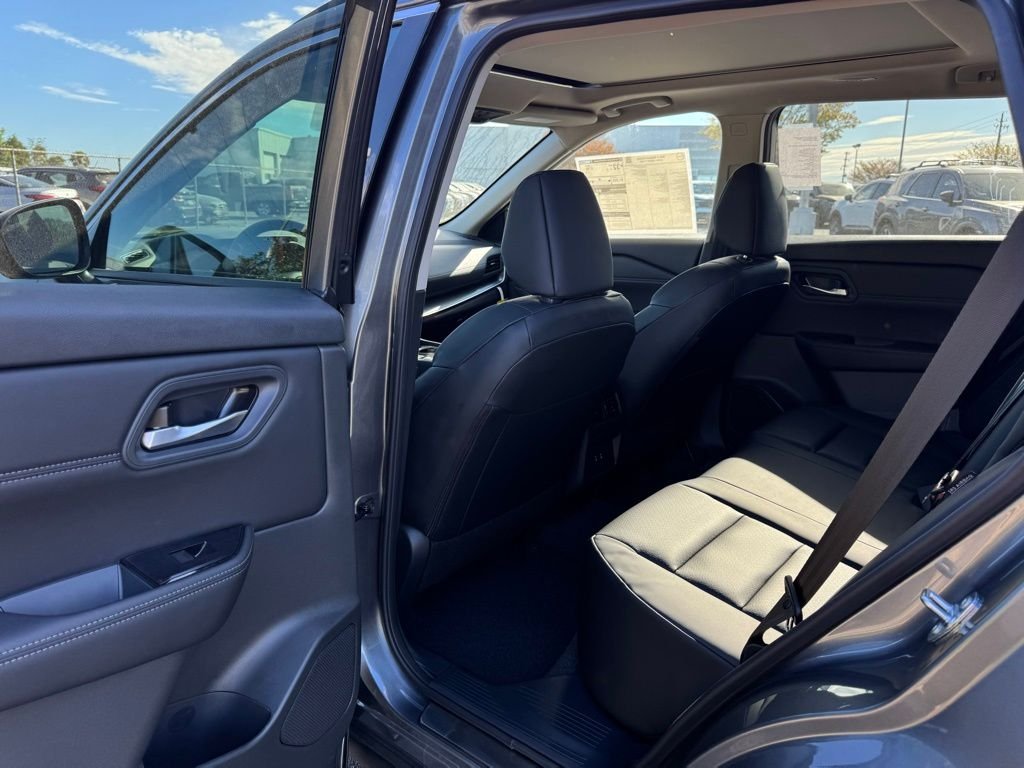 New 2026 Gray Nissan Dark Armor image 31