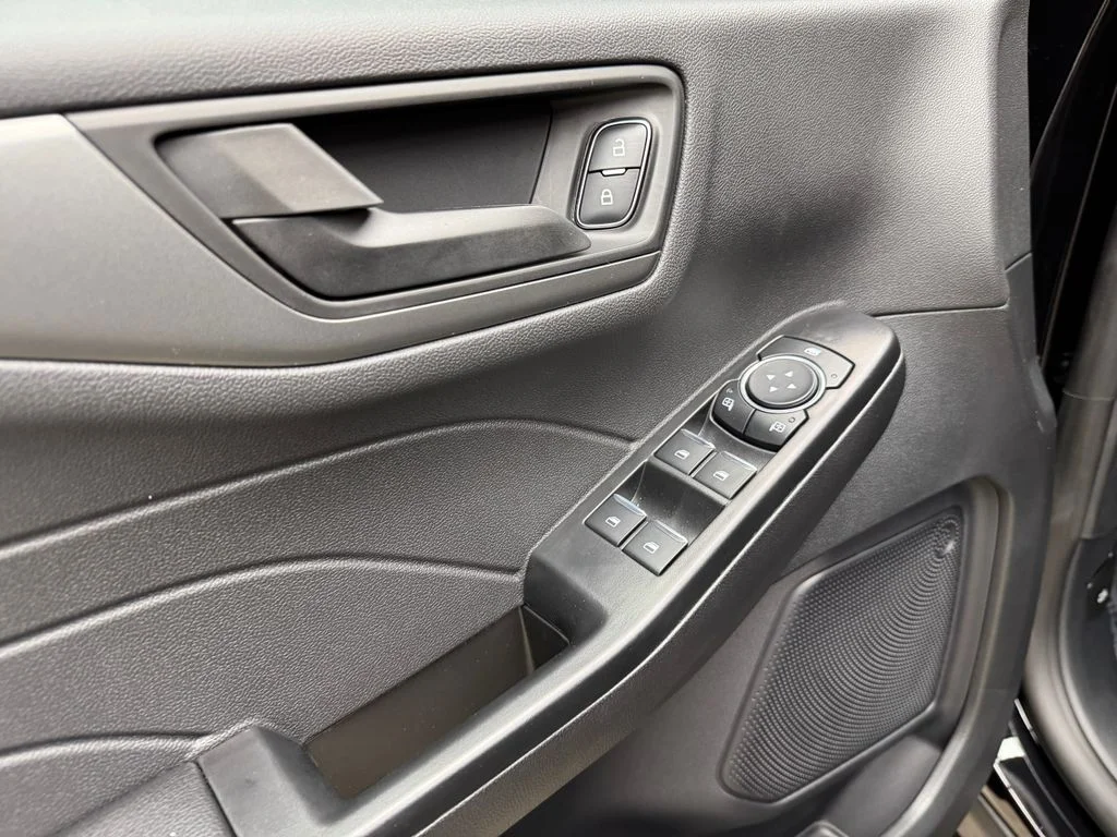 New 2026 Agate Black Metallic Ford Active® image 9