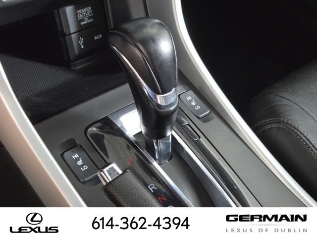 Used 2013 Black Honda Touring image 26