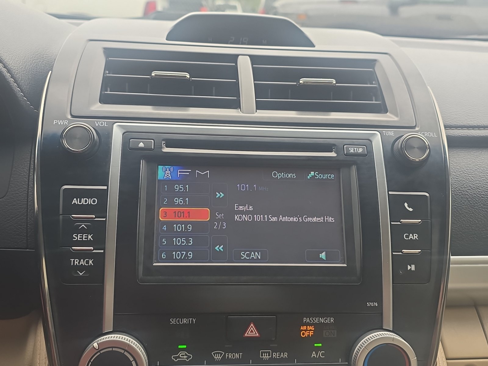 Used 2013 Attitude Black Metallic Toyota LE image 14