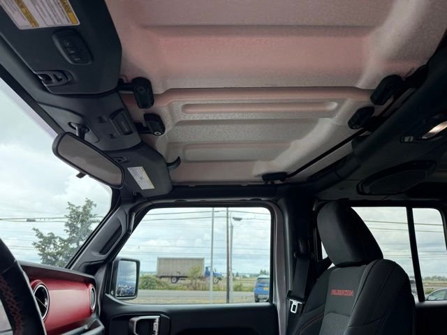 Used 2018 Silver Jeep Unlimited Rubicon image 19