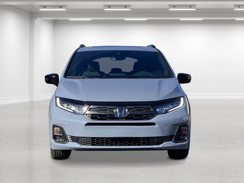 New 2027 Sonic Gray Pearl Honda Sport-L image 6