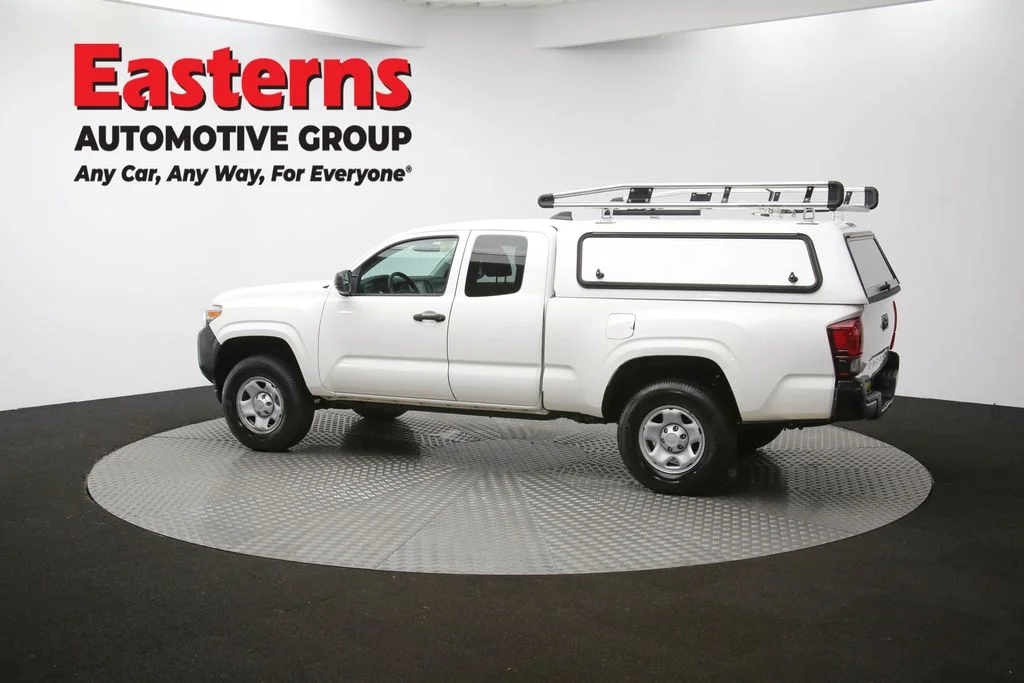 Used 2021 White Toyota SR image 58