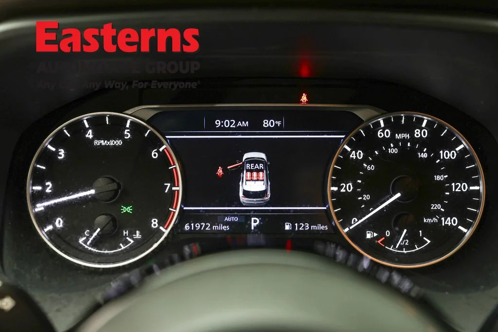 Used 2023 Gray Nissan SV image 17