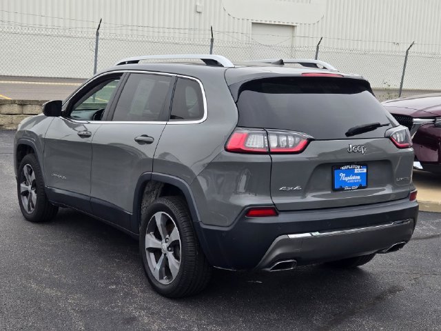 Used 2020 Gray Jeep Limited image 14