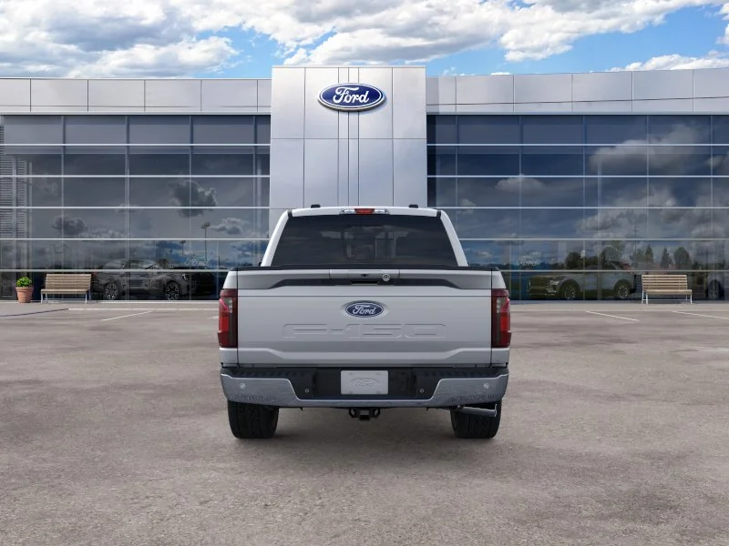 New 2026 Iconic Silver Metallic Ford XLT image 5