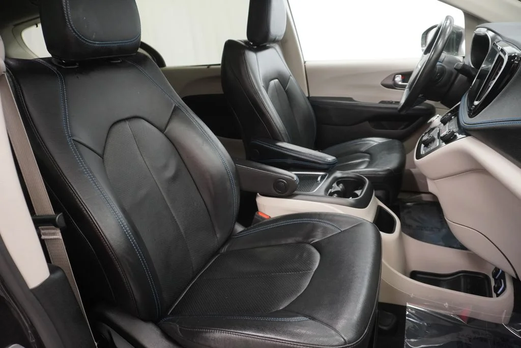 Certified Used 2021 Gray Chrysler Touring L image 44