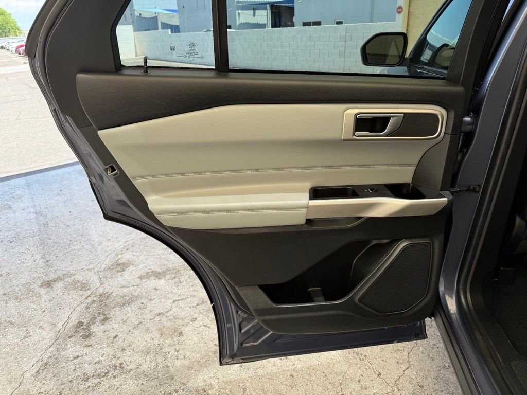 Used 2021 Blue Metallic Ford XLT image 21