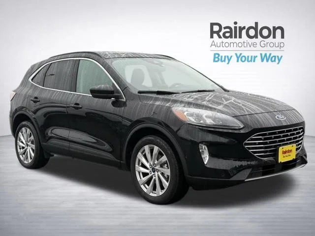 2022 Ford Escape Titanium AWD's photo