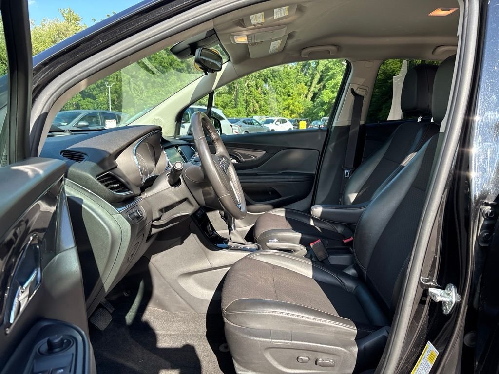 Used 2018 Black Buick Preferred image 15