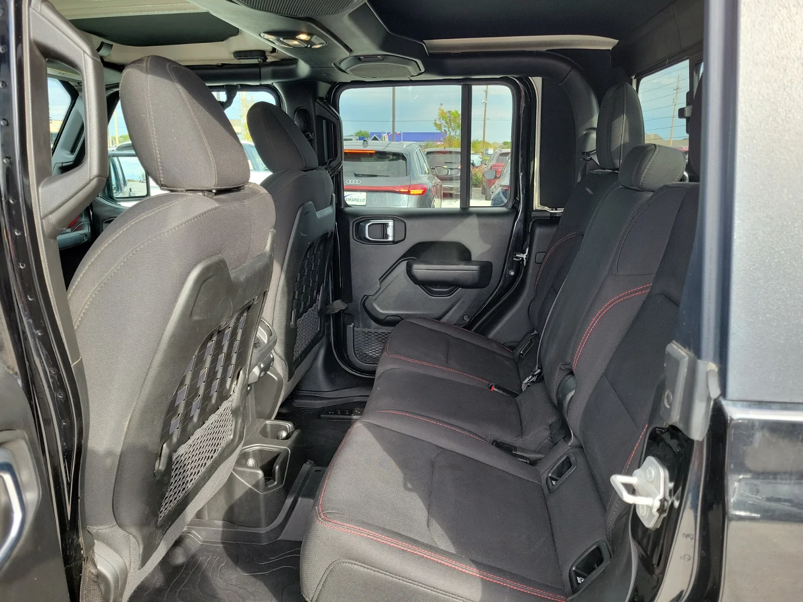 Used 2022 Gray Jeep Rubicon 4x4 image 9