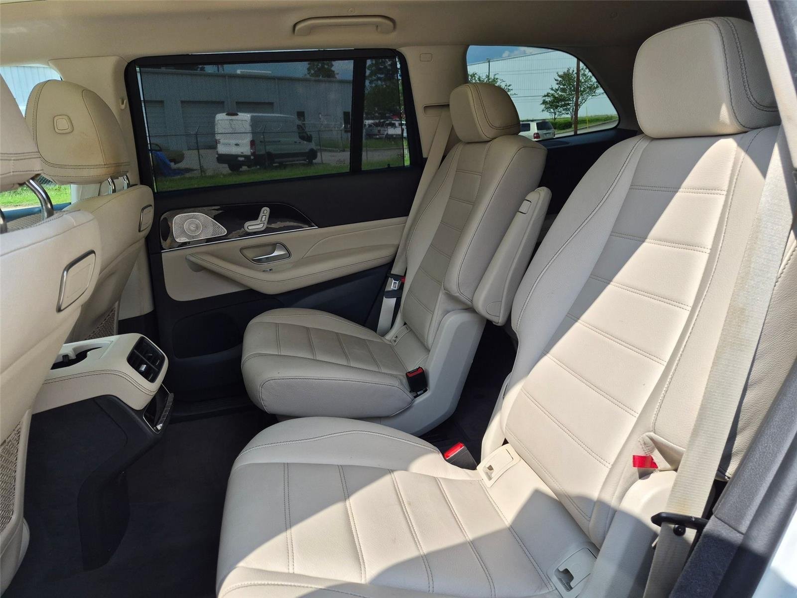 Used 2020 designo Diamond White Metallic Mercedes-Benz GLS 450 image 27