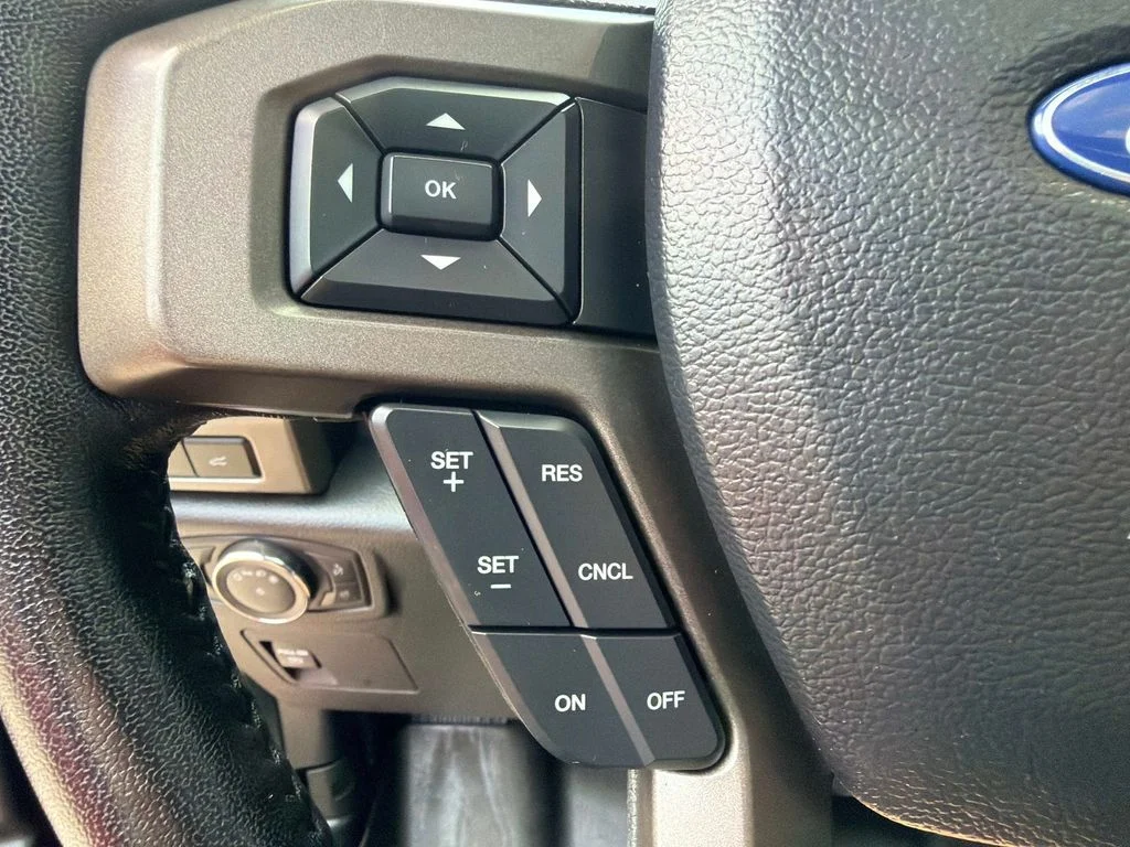 Used 2020 Red Metallic Ford XLT image 30