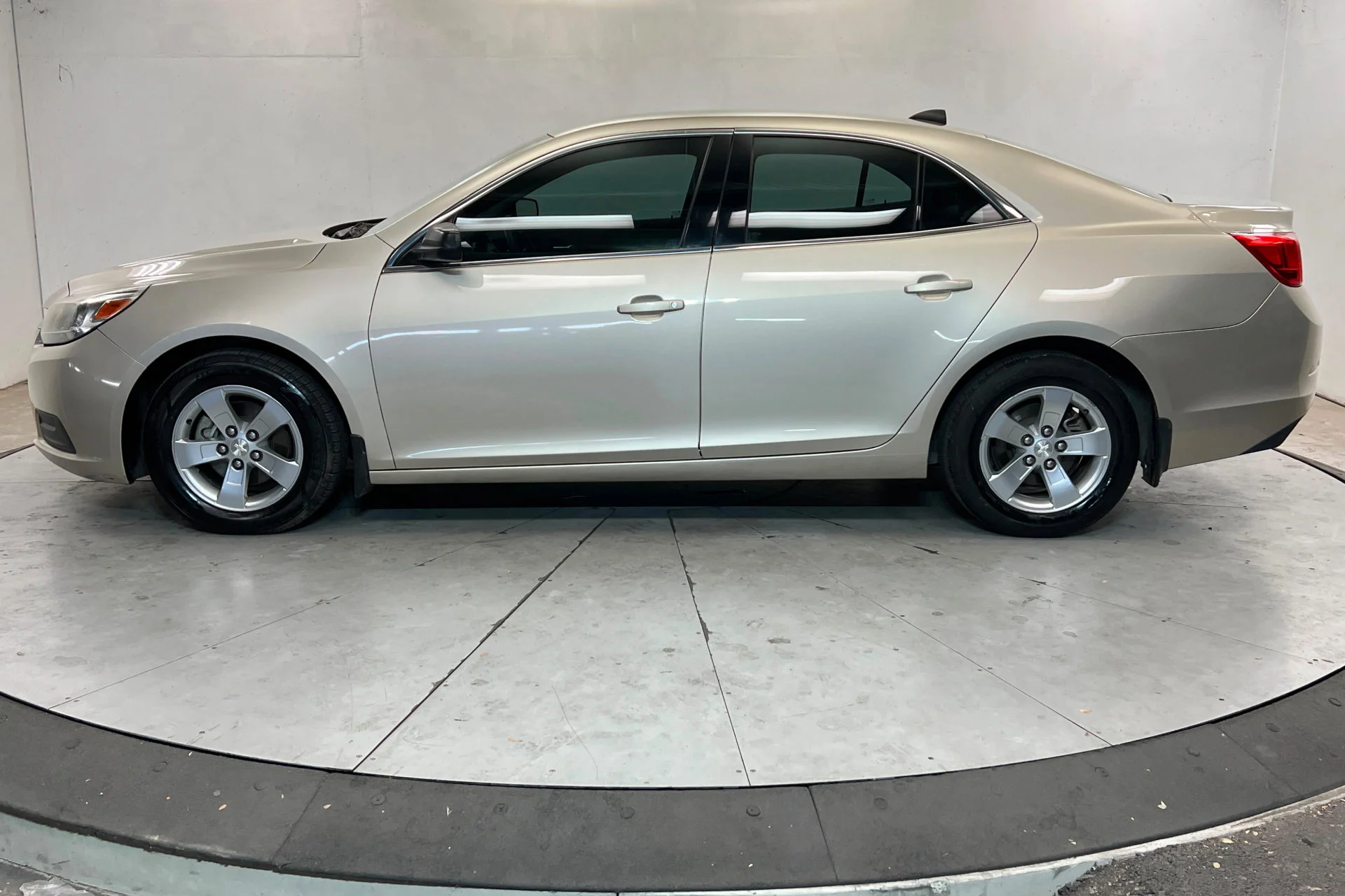 Used 2014 Chevrolet Malibu 1LS with VIN 1G11B5SL5EF245621 for sale in St. George, UT