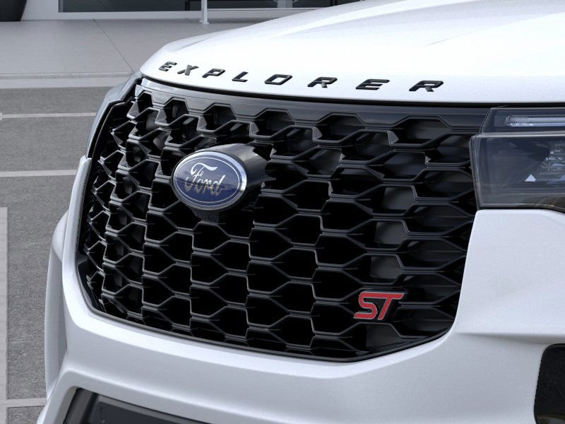 New 2026 Star White Metallic Tri-Coat Ford ST image 17