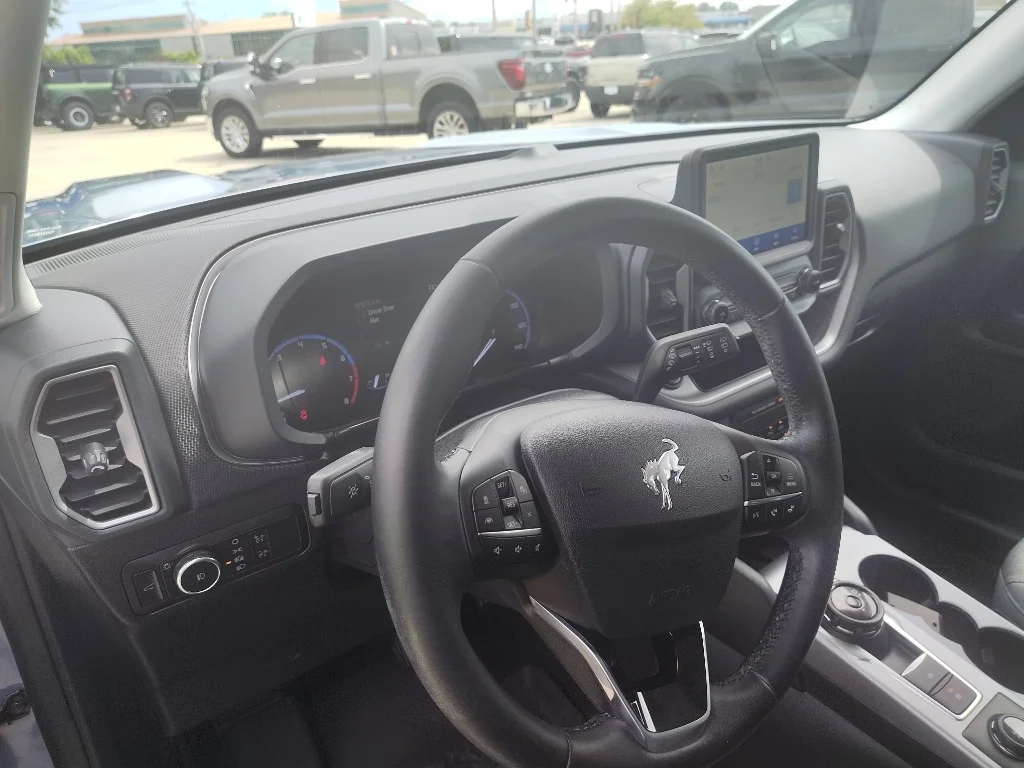 Used 2024 Azure Gray Metallic Ford Big Bend image 11