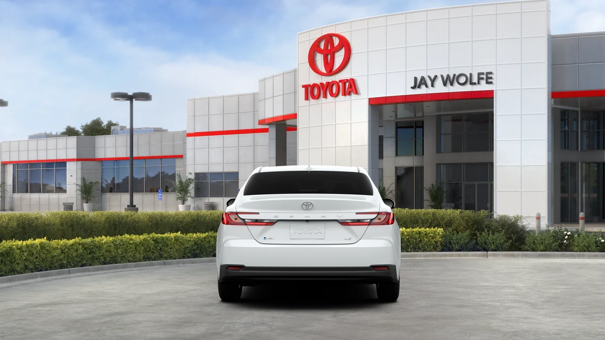 New 2026 Ice Cap Toyota LE image 8