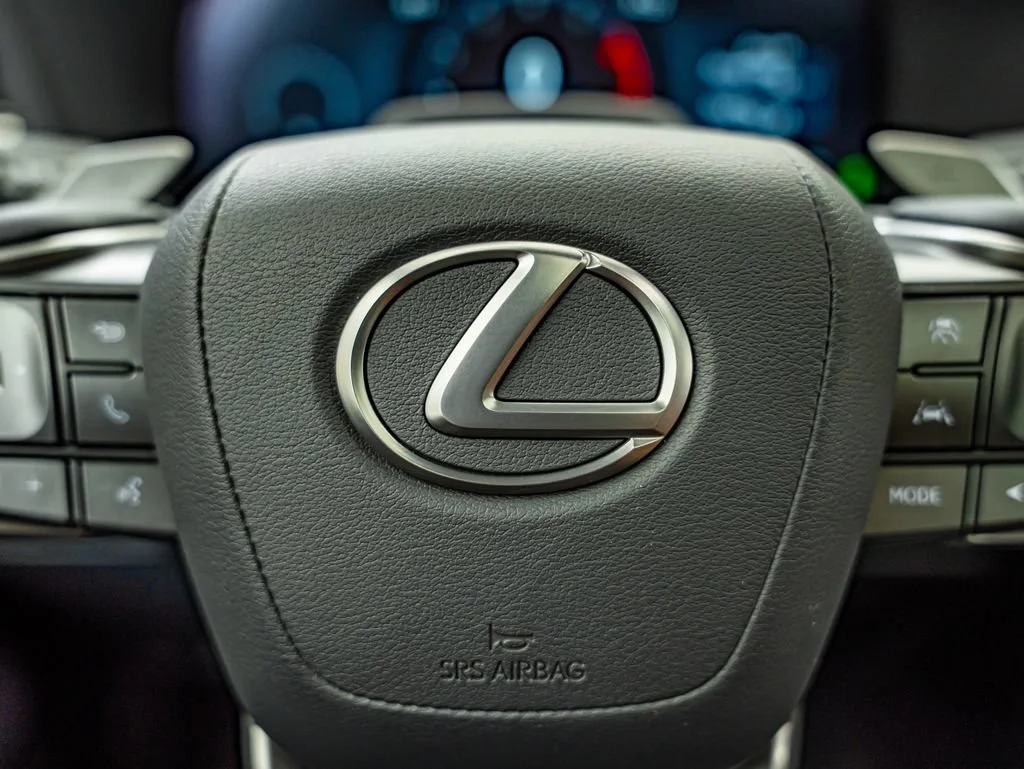 Certified Used 2025 Gray Pearl Lexus 550 Luxury+ image 22