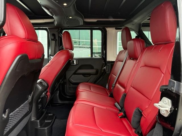 2024 Jeep Wrangler 4-Door Rubicon 392 - Photo 22