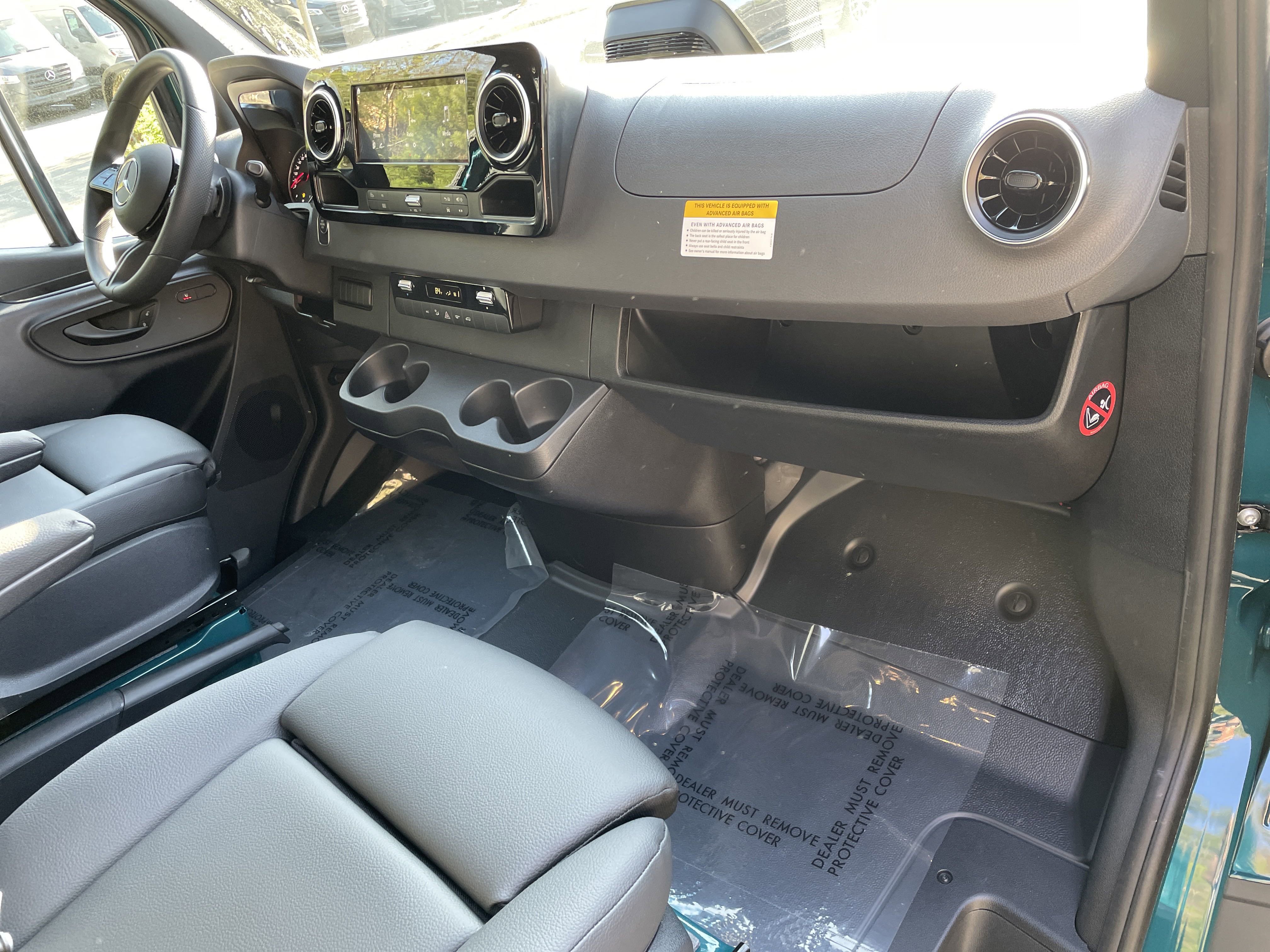 2025 Mercedes-Benz Sprinter Cargo Van Base - Photo 39