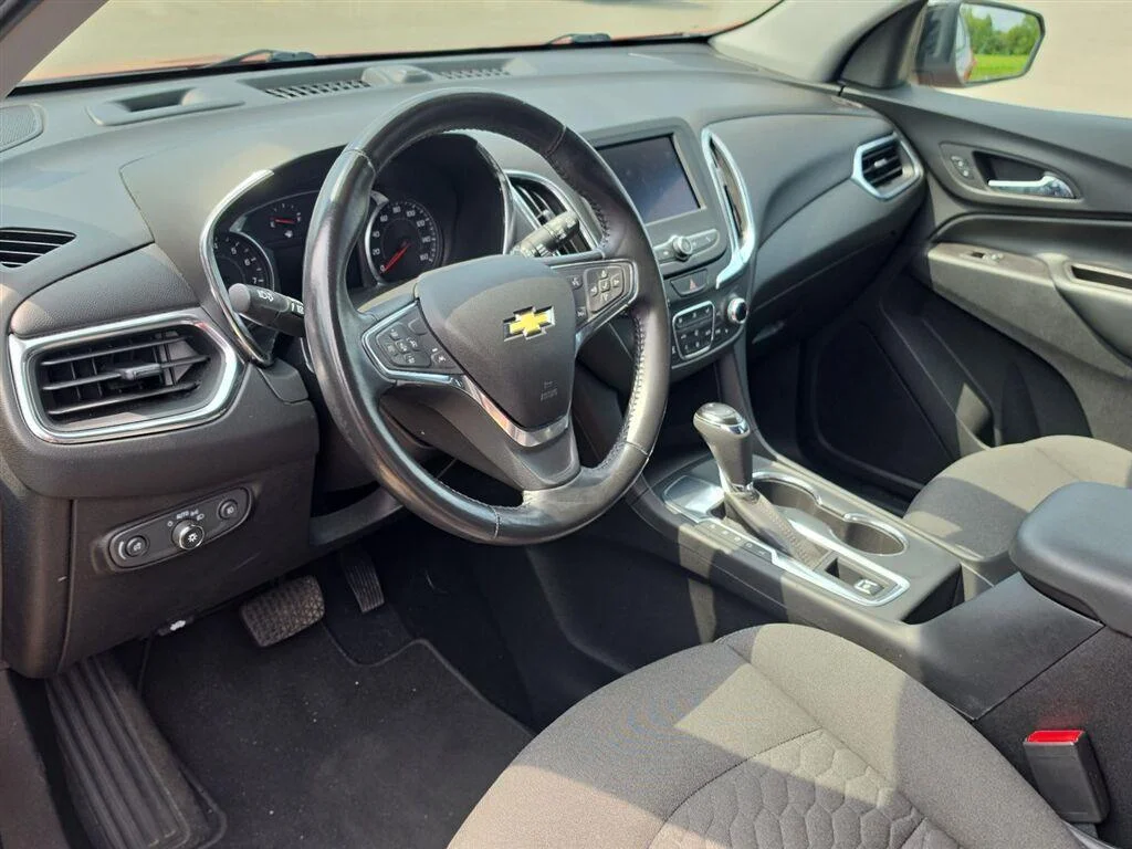 Used 2020 Cayenne Orange Metallic Chevrolet LT image 5