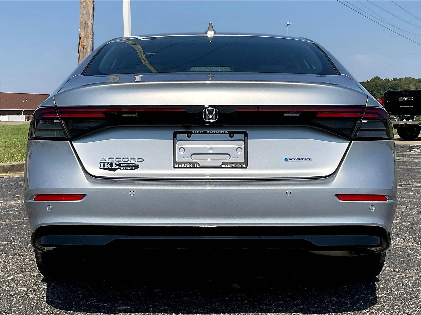 New 2026 Solar Silver Metallic Honda EX-L image 4