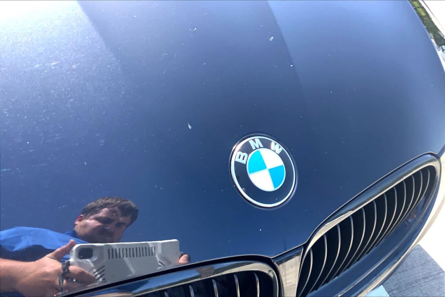 Used 2011 Jet Black BMW 335i image 9