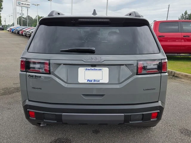 New 2026 Sting-Gray Clear-Coat Exterior Paint Jeep Laredo image 12