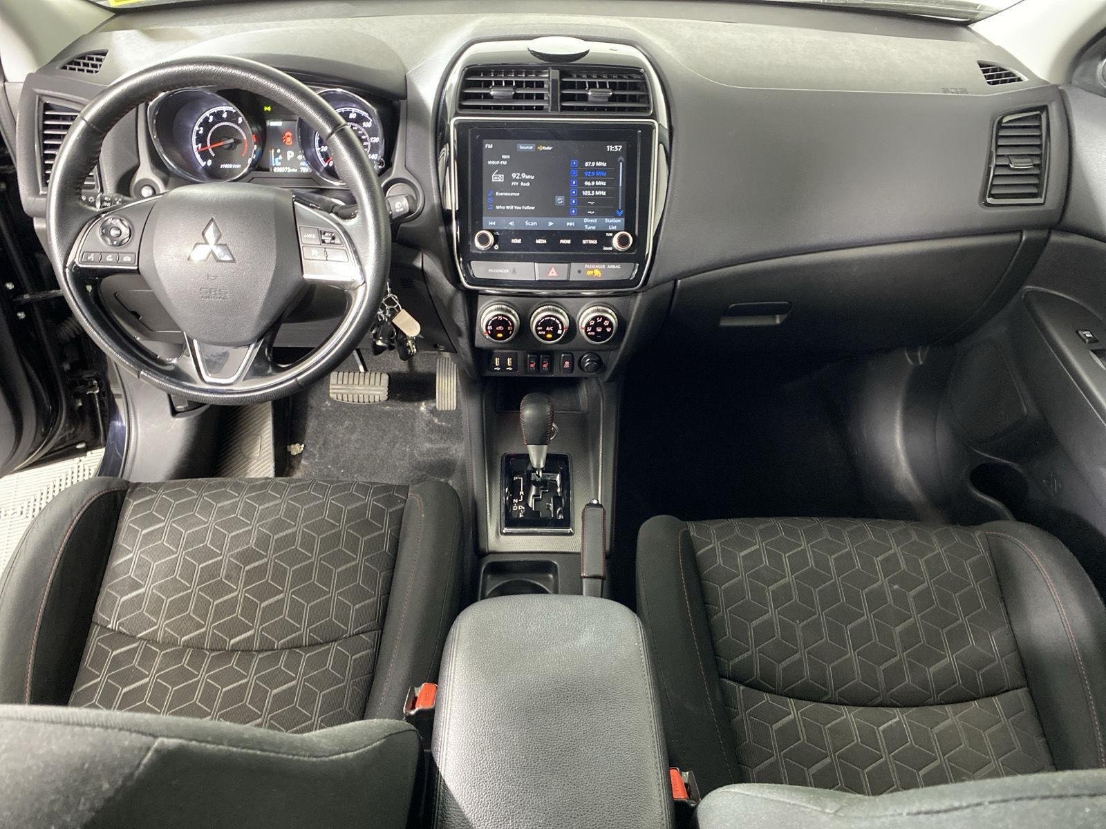 Used 2024 Labrador Black Pearl Mitsubishi LE image 22