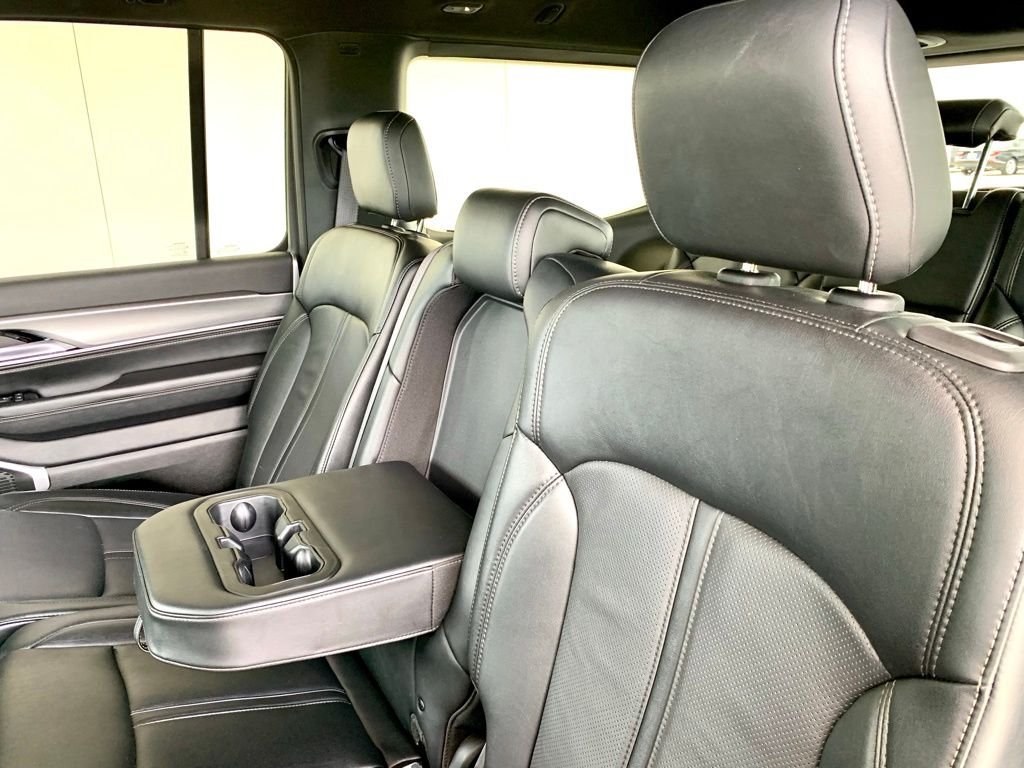 Used 2025 White Jeep Series II image 20