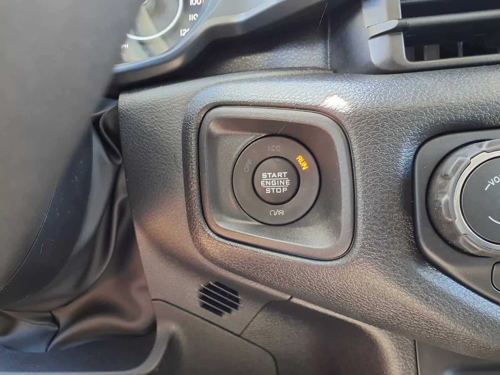 New 2026 Bright White Clearcoat Jeep 85th Anniversary image 24