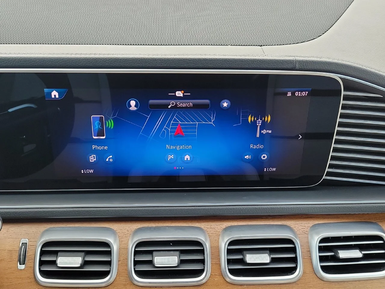 Certified Used 2024 Blue Mercedes-Benz GLE 53 AMG® image 18