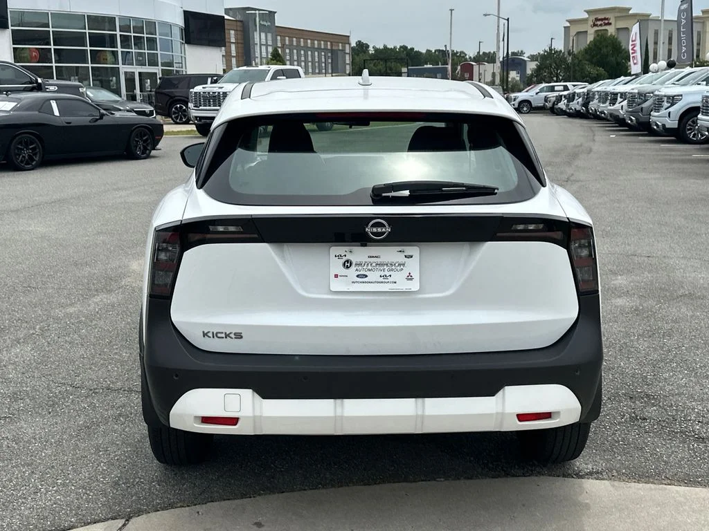 Used 2025 White Nissan S image 6