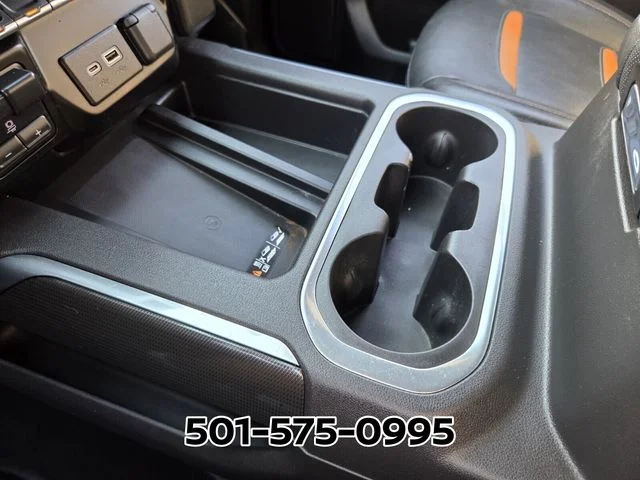 Used 2021 White GMC AT4 image 30