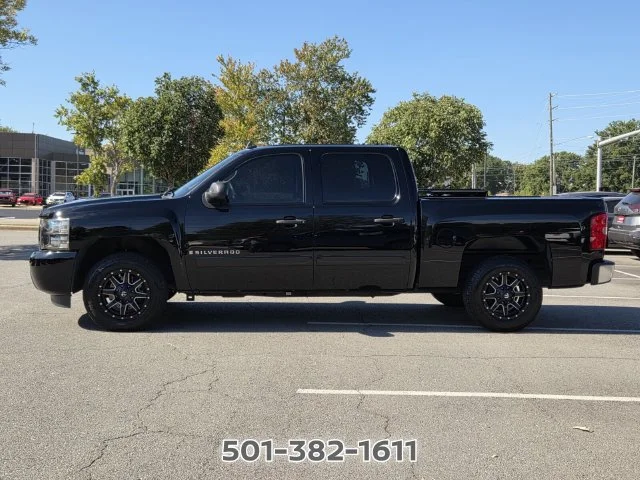 Used 2007 Chevrolet Silverado 1500 LS with VIN 3GCEC13C87G552960 for sale in Little Rock
