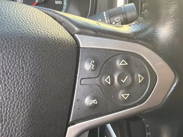 Used 2018 White Chevrolet ZR2 image 29