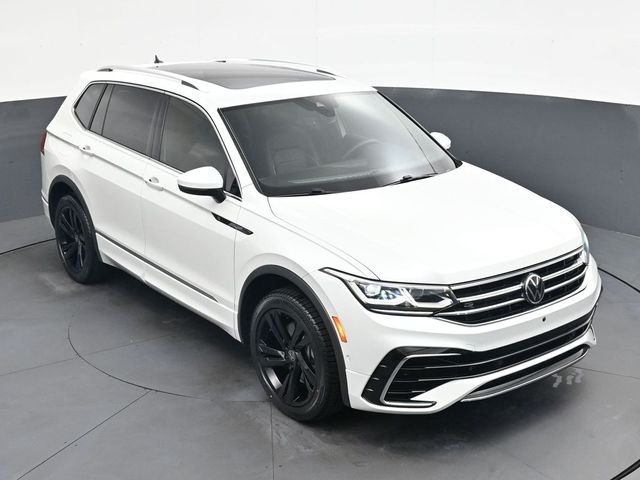 Used 2023 White Volkswagen 2.0T SEL R-Line image 22