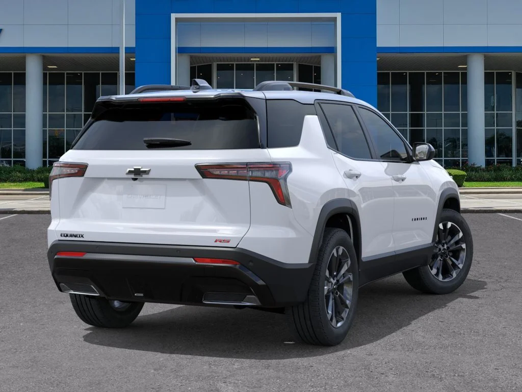 New 2027 Polar White Tricoat Chevrolet RS image 4