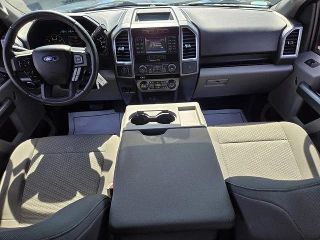 Used 2015 Blue Ford XLT image 14