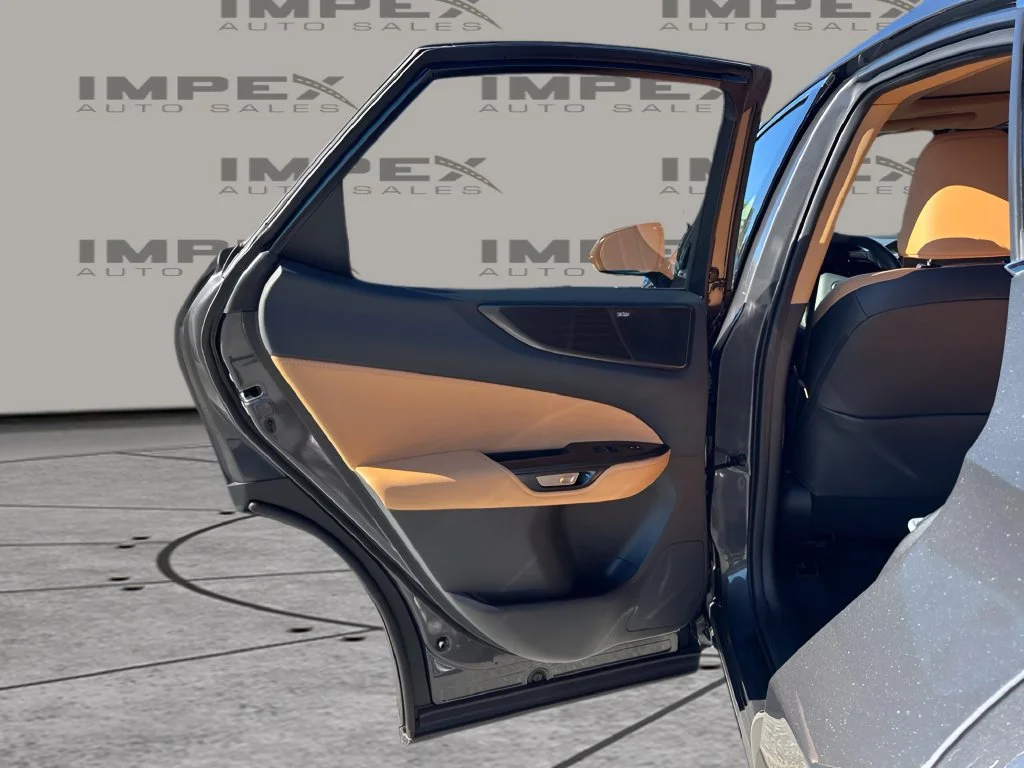 Used 2025 Gray Lexus 350h Luxury image 28