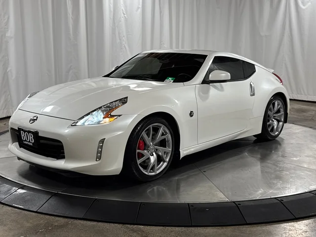 2015 Nissan 370Z Sport