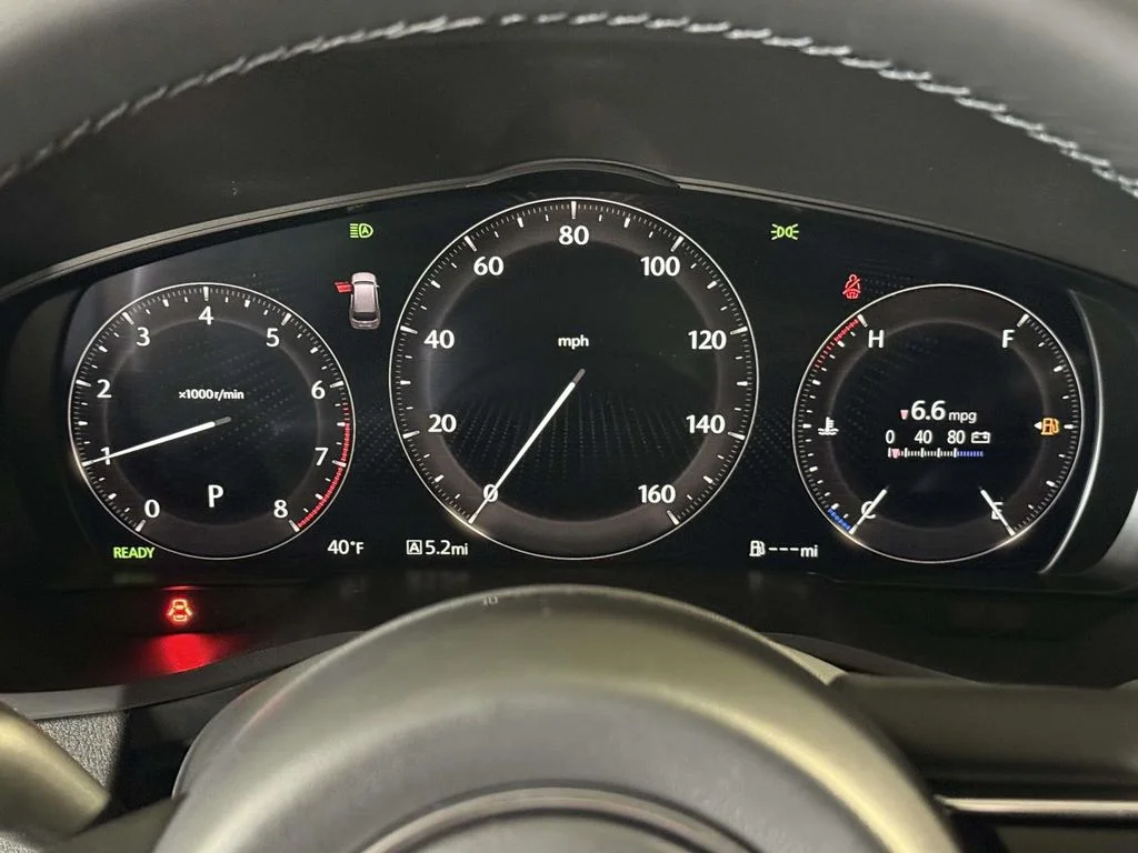 New 2026 White Mazda 3.3 Turbo Premium image 27