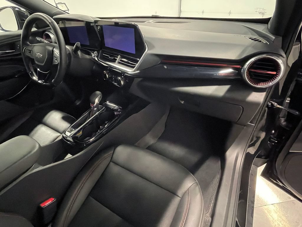 Used 2024 Mosaic Black Metallic Chevrolet 2RS image 27