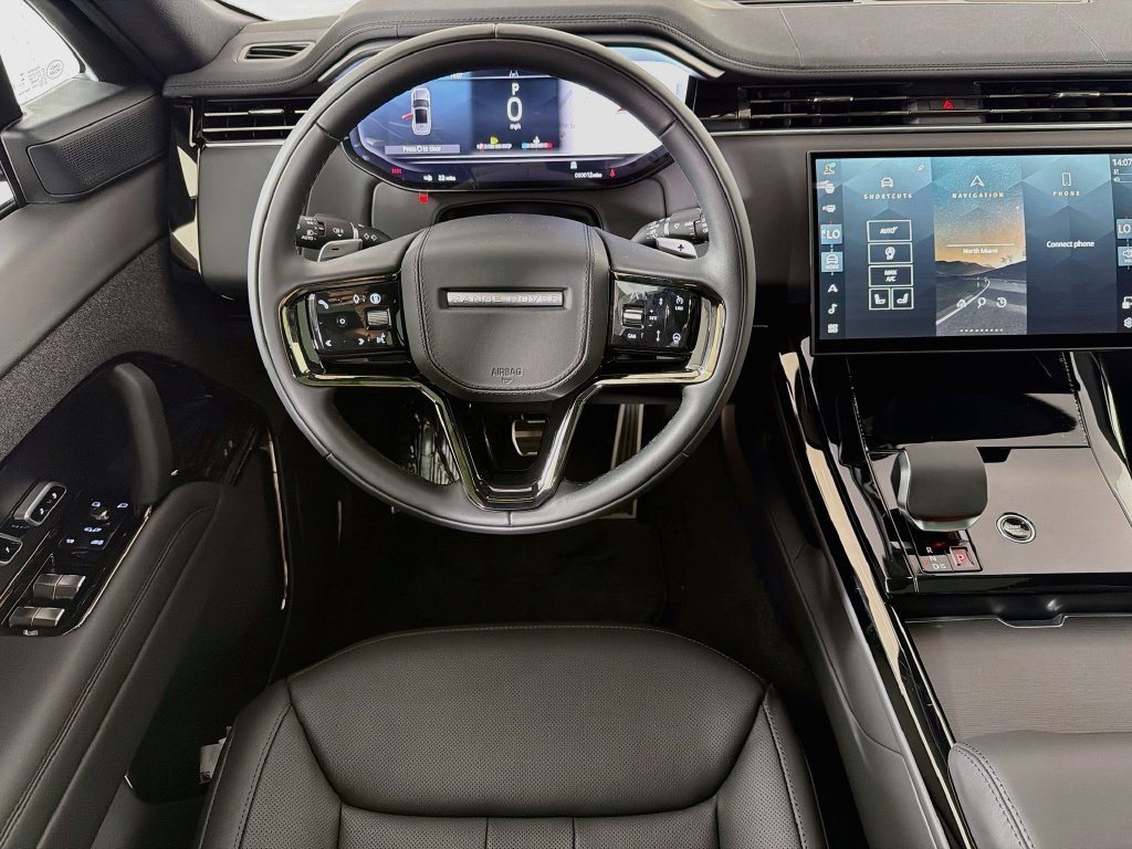 New 2027 Santorini Black Land Rover Dynamic SE P400 image 24