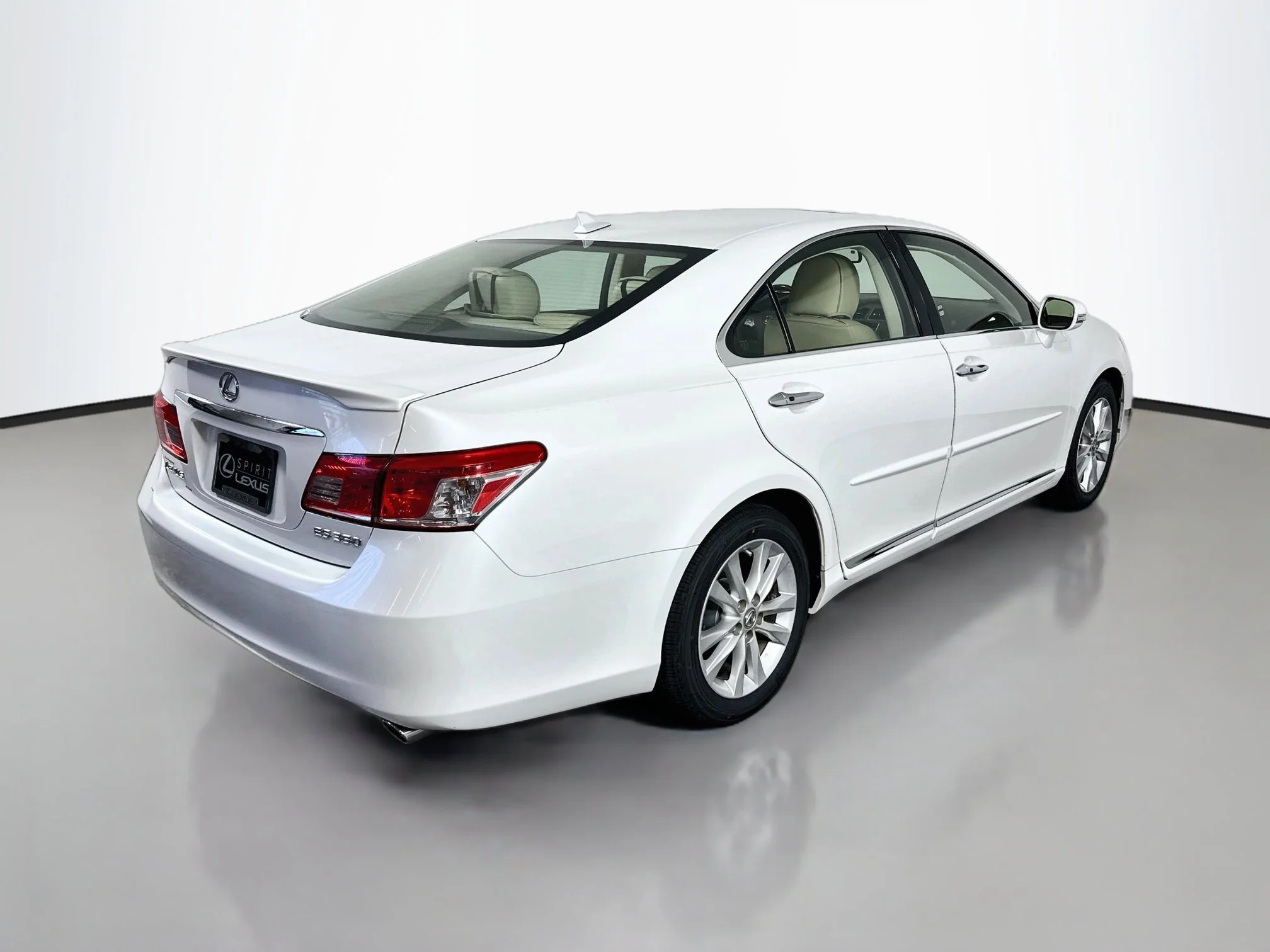 Used 2010 Starfire Pearl Lexus 350 image 7
