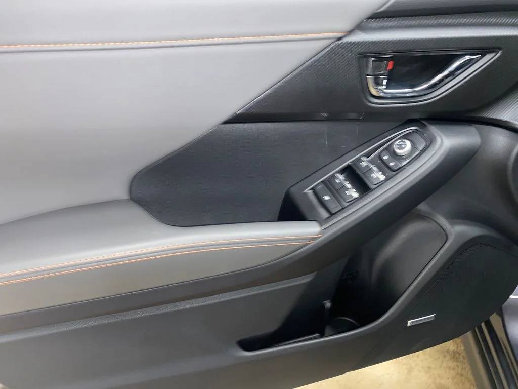 New 2026 MAGNETITE GRAY PEARL Subaru Limited image 8